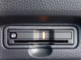 ■【ETC車載器】が装備されています。セットアップをしてお渡しとなり、ETCカードを差し込むだけで高速道路の利用が可能です。