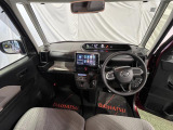 今お乗りのお車の価値が気になる方は、お気軽にお声がけください。査定士の資格を持ったスタッフが、丁寧に査定いたします