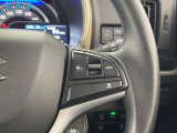 【レーダークルーズコントロール】高速道路での長距離走行が楽に!!自動で速度を保つクルーズコントロールが、衝突軽減システムと連携し、前方の車両を感知して車間を保つように速度調節してくれます!!