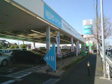 残価設定型クレジットをご用意しております。車両価格の一部をあらかじめ残価として据え置き、残りの金額を分割払いとするプランです。 詳しくはスタッフにお問合せください。