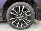 タイヤサイズは175/55R15!純正アルミホイール!納車前の点検時に当社指定の新品タイヤに交換させていただきます!