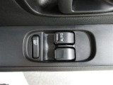 運転席から操作可能なパワーウィンドウ!