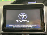 【純正9型ナビ】人気の純正ナビを装備しております。ナビの使いやすさはもちろん、オーディオ機能も充実!キャンプや旅行はもちろん、通勤や買い物など普段のドライブも楽しくなるはず♪