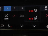 Google搭載によりさまざまな機能をハンズフリー操作できます。またフロントには、ステアリングホイールヒーター&シートヒーターを装備!厳寒の地、北欧スウェーデン発祥のブランドならではのオプションです。