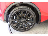 純正アルミホイール【タイヤサイズ235/45R21】