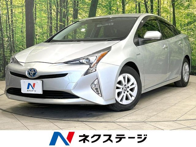 トヨタ プリウス 