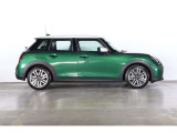 弊社2店舗(勝どき、TOKYOBAY)は共通在庫の為、MINI勝どきでご覧頂けます。BMW東京MINI NEXT勝どきまでお気軽にお問い合わせください。
