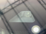 ホンダセンシング搭載。誤発進抑制機能・路外逸脱抑制機能・歩行者事故低減ステアリング・車線維持支援システム・先進車発進お知らせ機能など多彩な先進安全機能でより安全で快適なドライブを支援します。