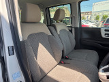 1列目シートです。足元までゆったりとご乗車頂けます!!