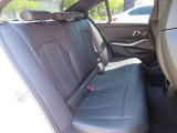 ◆上質なシートは程よいホールド感で座り心地も良く、人間工学に基づき形成した形状が長時間のドライブ疲労も軽減します◆
