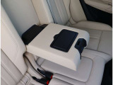 Audi正規ディーラーが高品質をお約束。高度な訓練・教育を受けたAudi専任メカニックが、100項目にもおよぶ精密な点検を実施いたします。すべてをクリアしたAudi車だけが、あなたのお手元に届けられるのです。