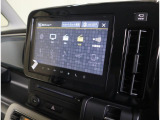 お出かけの強い味方☆フルセグナビ搭載! AV機能:AM/FMラジオ・TV・CD・DVD・Bluetooth・USB