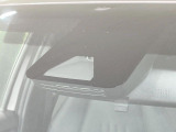 【トヨタセーフティセンス】走行中に前方の車両等を認識し、衝突しそうな時は警報とブレーキで衝突回避と被害軽減をアシスト。より安全にドライブをお楽しみいただけます。