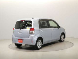 トヨタ高品質中古車洗浄「まるまるクリン」 外装はもちろん、内装はシートを外して見えないところまで徹底洗浄!お客様に責任を持って安心と美しさをお届けします!