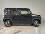 その他にも各種保険、お車の買取(T-UP)、JAF、TSカード、携帯電話などの取扱いをしております。詳しくはスタッフにお尋ねください。