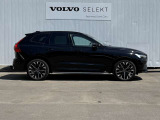 ◆サイド/流麗なプロポーションはVOLVO車の真骨頂。「美しいものと共にありたい」というオーナーの願いを満たします