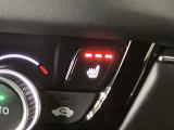 【バックカメラ】運転が苦手な方も車庫入れラクラクです!ギアをリバースに入れれば自動的に切り換わりますので、面倒な操作は不要です♪狭い駐車場もお車を傷つけず安心ですね!