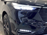 【LEDヘッドライト】ディスチャージヘッドライト(HID)と同等の明るさで、夜道や雨天走行が明るく視界良好!! フォグライトも装備で、安心感さらにUPです♪安心ドライブを楽しんで下さい♪