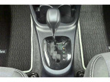 車検 点検 整備等 当社の整備工場にて責任を持って行います。ご購入から末永くカーライフをサポートさせていただきます。安心のトヨタディーラーの整備工場にお任せください。