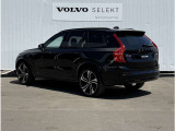 ◆バック/万が一を考え、安全性を重視する方に選ばれているVOLVO車。ドアを開閉するとその重み・厚みに驚くはず