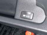 【AC100Vコンセント】非常時やキャンプなどに役立つAC100Vコンセント付きです。