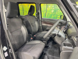 運転席シート廻りは使用感も少なく、良好な状態となっています。前オーナー様が丁寧に使っていたことがよくわかりますね。