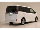 ★トヨタ認定中古車ライト★ 1年間走行距離無制限の「ロングラン保証」が付いています。全国約5,000ヶ所のトヨタのお店で保証修理可能です。お出かけ先でも安心です。選べる延長保証もご用意しています。