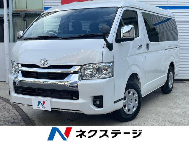 トヨタ ハイエースバン 