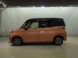両側パワースライドドア付きだから、狭い駐車スペースなどでの 乗り降りラクラク!小さなお子さまのいるご家庭には嬉しい装備。