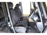すわり心地の良い運転席・助手席です。長時間のドライブの疲れ軽減に貢献します。どうぞ快適なドライブを♪