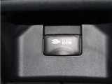 100Wまで使えるAC100Vコンセント