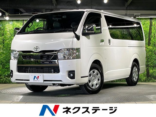 トヨタ ハイエースバン 