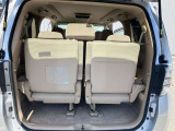 弊社に入庫したばかりの鮮度が高い車両を、クリーニングのみ、そのまま展示場へコストをかけずご提供することで驚きのお求めやすい価格を実現しました。店頭で現車確認できるお客様のみ販売させて頂けます。
