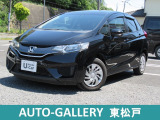 黒色のフィット 13G Fパッケージが入庫しました。純正ナビ、バックカメラ装備のお車です。