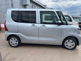 ボディに特に目立つキズ、ヘコミはありません。とっても良好です♪ 新車ではない、ということだけご理解いただければ安心してご購入していただける1台ですヨ♪