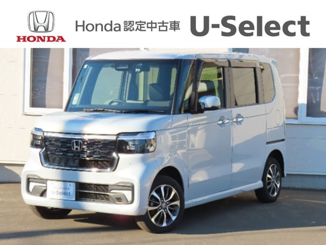 N-BOXカスタム  カスタム 660 4WD