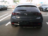 ほれぼれするMAZDAデザイン!走りも良いですよ!アンドロイドオート&カープレイ対応!全方位カメラ付きで安心!当店、大阪府交野市星田北1-46-1、TEL072-893-1021!お問合せ待ってます!