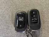 スマートキーでワンタッチで鍵の開け閉め可能です