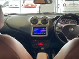 ご覧いただきありがとうございます。当店はショールーム内と屋外展示場に選りすぐりのFIAT・ABARTH・Alfaromeoの正規認定中古車を展示しており、在庫車両はできる限り多く撮影、掲載してご案内しております。