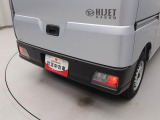 愛知ダイハツではお車をご購入頂いた後が本当のお付き合いのスタートだと思っています。 ですので定期点検や車検もお得なパックをご用意してお客様に頼りにされるダイハツディーラーを目指しています☆