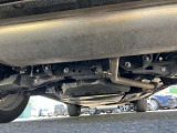 下回りの状態です。錆が少ない車です。