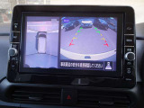 アラウンドビュー☆空から見下ろすような視点で、スムーズな駐車と安全確認をサポート!運転の心強い味方になってくれます♪