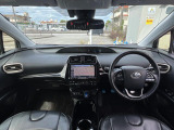 プリウス 1.8 S セーフティ プラス ツートーン 