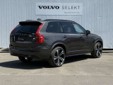◆バック/万が一を考え、安全性を重視する方に選ばれているVOLVO車。ドアを開閉するとその重み・厚みに驚くはず