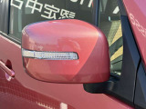 ウインカー付きドアミラーです相手車両へ指示案内