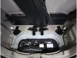 もちろんパンク修理剤&車載工具完備☆万が一のトラブルに備えて使い方もご説明いたします♪