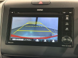 全方位モニターがついています! 車の周囲を360&deg;安全確認できるので、普段の駐車はもちろんの事、縦列駐車や幅寄せの際にも活躍してくれますよ。