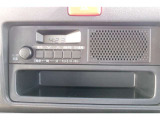 1DINサイズのAM/FMチューナーが付いています。