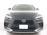 1年間走行距離無制限の中古車保証が付帯されます。