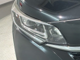 LEDヘッドライトは、点灯の瞬間から最大光量を発揮し、突然暗くなるトンネルなどでの安定感を高めます。